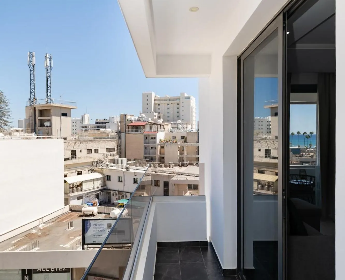 Lazuli City & Seaview Apartments Larnaca