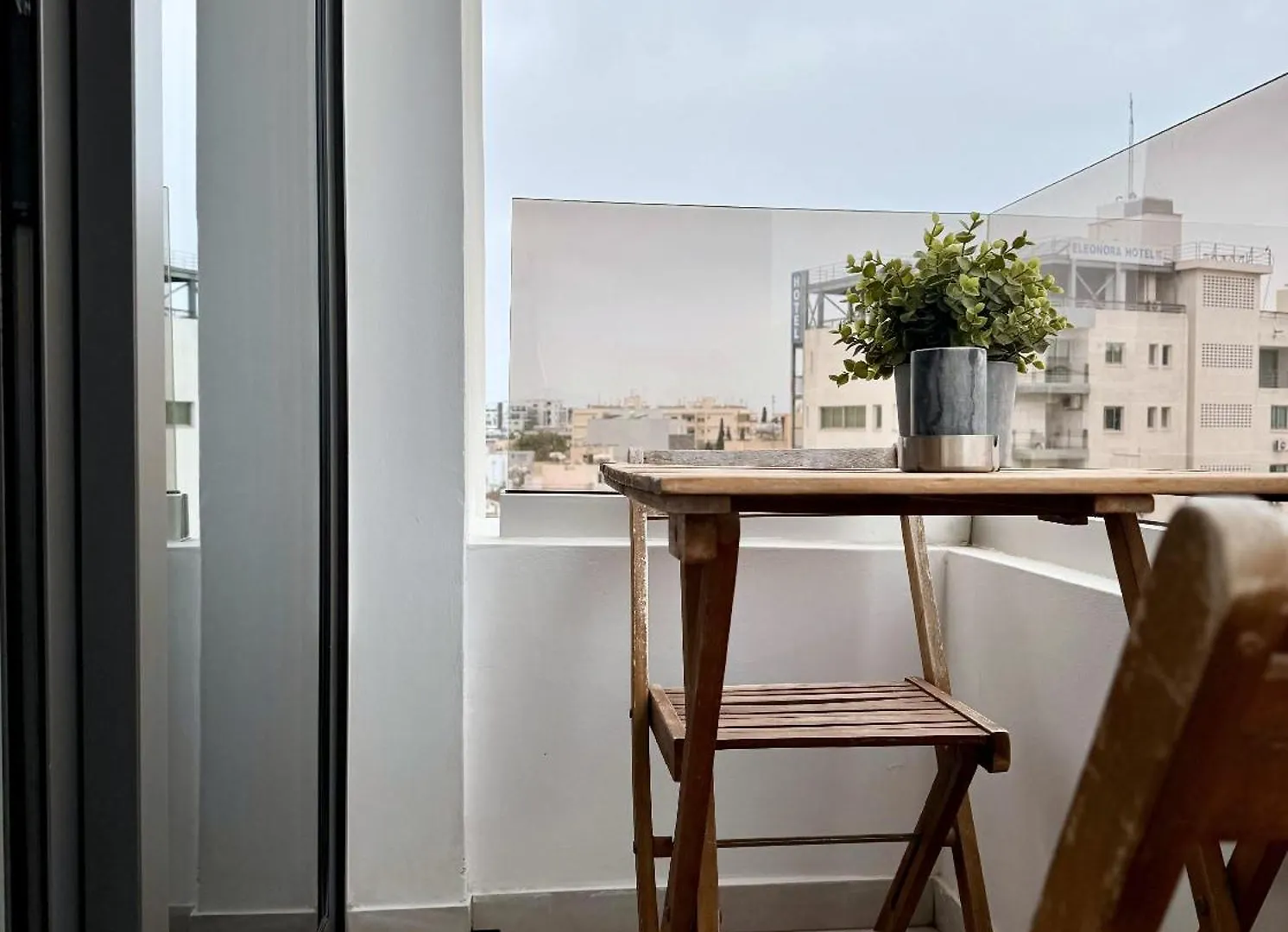 Lazuli City & Seaview Apartments Larnaca